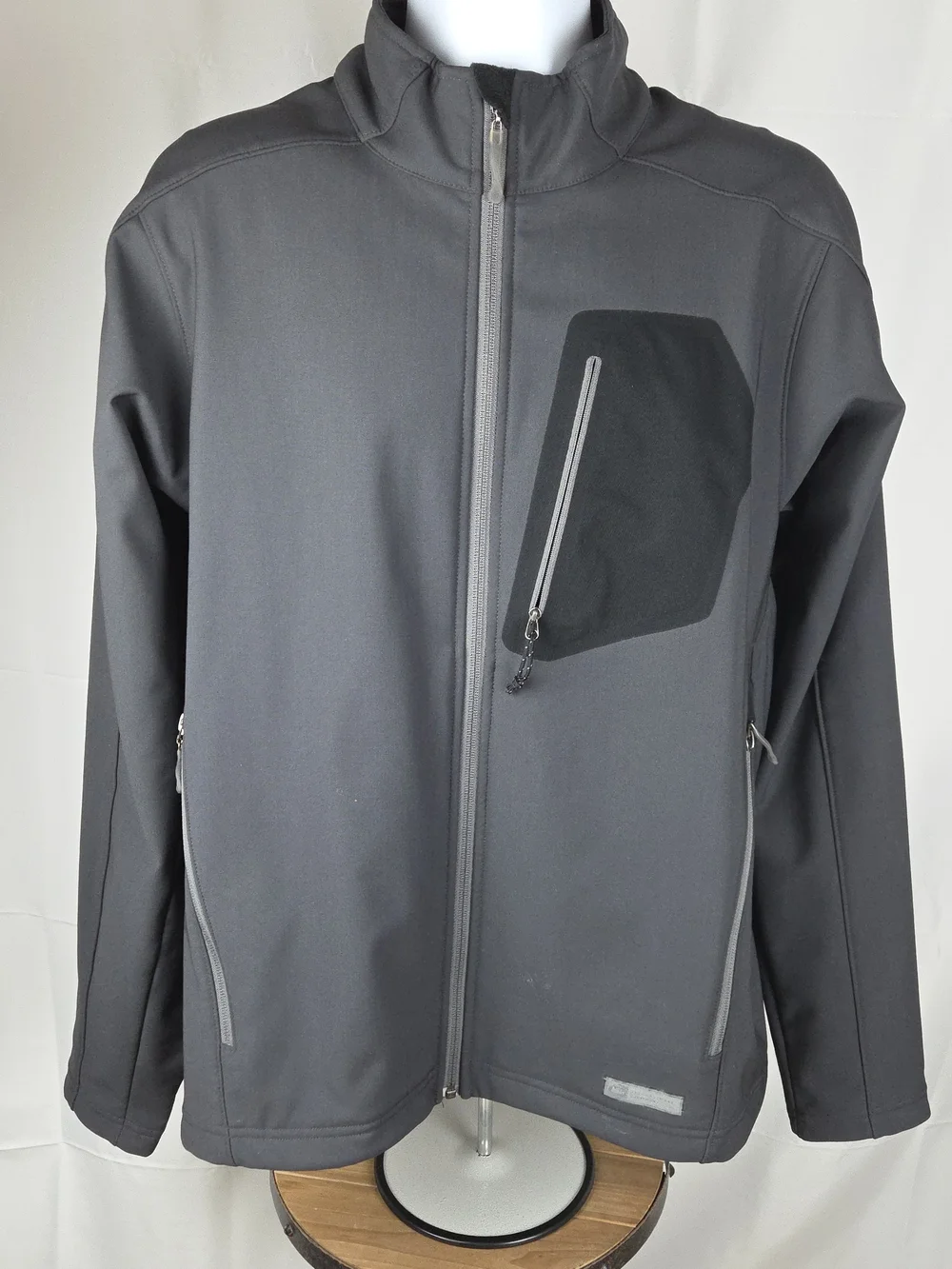 REI Men's XL ... Black Not Grey..New, Never Worn no Tags .